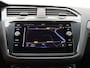 Volkswagen Tiguan 1.5 TSI Life 150PK DSG Trekhaak, Achteruitrijcamera, Stoel-Stuurverwarming, 18" LM Velgen, Navi, Parkeersensoren voor en achter