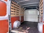 Fiat Ducato Maxi 35H 2.3D 141PK Automaat L2H1 3-Persoons Trekhaak Navi Camera Cruise Control Ecc Bluetooth Euro 6 Betonplexvloer Wandbetimmering Schuifdeur 3.000KG Trekgewicht
