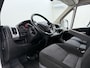 Fiat Ducato Maxi 35H 2.3D 141PK Automaat L2H1 3-Persoons Trekhaak Navi Camera Cruise Control Ecc Bluetooth Euro 6 Betonplexvloer Wandbetimmering Schuifdeur 3.000KG Trekgewicht