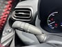 Toyota Yaris Cross 1.5 Hybrid GR Sport Panoramadak, Stoelverwarming, Parkeersensoren voor + achter, GR Sport interieur en exterieur delen.