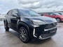 Toyota Yaris Cross 1.5 Hybrid GR Sport Panoramadak, Stoelverwarming, Parkeersensoren voor + achter, GR Sport interieur en exterieur delen.