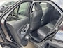 Toyota Yaris Cross 1.5 Hybrid GR Sport Panoramadak, Stoelverwarming, Parkeersensoren voor + achter, GR Sport interieur en exterieur delen.