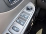 Renault Captur TCe 120 EDC Iconic Automaat / Trekhaak (1200 KG) / Achteruitrijcamera / Cruise control / Stoelverwarming / Navigatie / Lederen bekleding