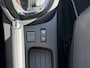 Renault Captur TCe 120 EDC Iconic Automaat / Trekhaak (1200 KG) / Achteruitrijcamera / Cruise control / Stoelverwarming / Navigatie / Lederen bekleding