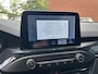 Ford Focus Wagon 1.5 EcoBoost ST Line // AFN. TREKHAAK // KEYLESS // WINTERPACK // CAMERA+SENSOREN // NAVI+CARPLAY //