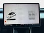 Tesla Model 3 Standard RWD Plus 60 kWh SOH 84,8% / Trekhaak / 19'' LMV ( € 1.700 ) / Autopilot / 3 Fase / Stoelverwarming / Panoramadak / Memory / Dodehoek /