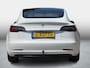 Tesla Model 3 Standard RWD Plus 60 kWh SOH 84,8% / Trekhaak / 19'' LMV ( € 1.700 ) / Autopilot / 3 Fase / Stoelverwarming / Panoramadak / Memory / Dodehoek /