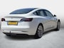 Tesla Model 3 Standard RWD Plus 60 kWh SOH 84,8% / Trekhaak / 19'' LMV ( € 1.700 ) / Autopilot / 3 Fase / Stoelverwarming / Panoramadak / Memory / Dodehoek /