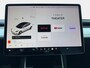 Tesla Model 3 Standard RWD Plus 60 kWh SOH 84,8% / Trekhaak / 19'' LMV ( € 1.700 ) / Autopilot / 3 Fase / Stoelverwarming / Panoramadak / Memory / Dodehoek /
