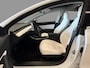 Tesla Model 3 Standard RWD Plus 60 kWh SOH 84,8% / Trekhaak / 19'' LMV ( € 1.700 ) / Autopilot / 3 Fase / Stoelverwarming / Panoramadak / Memory / Dodehoek /