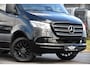 Mercedes-Benz Sprinter 319 1.9 CDI L2H2 Pro Black Edition FACELIFT! Adaptieve Cruise, luchtvering, Camera, LED, 10,5'' Mbux, Standkachel, Stoelverwarming, Sensoren, Uniek!