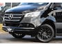 Mercedes-Benz Sprinter 319 1.9 CDI L2H2 Pro Black Edition FACELIFT! Adaptieve Cruise, luchtvering, Camera, LED, 10,5'' Mbux, Standkachel, Stoelverwarming, Sensoren, Uniek!