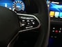 Volkswagen Golf Variant 1.5 eTSI DSG R-Line Camera Navigatie Sfeerverlichting Stoelverwarming