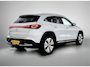 Mercedes-Benz EQA 250 Progressive 67 kWh | Ledkoplampen | Sfeerverlichting | Parkeerpakket met achteruitrijcamera | Dakhemel stof zwart. Inclusief 24 maanden MB Certified garantie voor Europa.