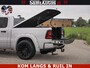 Dodge Ram HUD | 420PK | LUCHTVERING | PANO | PASSAGIERSSCHERM | BOM EN BOM VOL | Comfortabele Dubbele Cabine met Royale 5 Zitplaatsen | DODGE RAM PREMIUM LARAMIE EDITION | Voorraad Nr 2230 - 8765 | De specialist in Amerikaanse pick‑ups in Nederland en Europa.