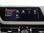 BMW 1-Serie 118i High Executive Edition | M-Pakket | Panoramadak | ShadowLine | Sportstoelen | Navigatie | Camera | DAB | Apple CarPlay/Android Auto | Stoelverwarming | Draadloze telefoonlader |