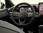 Volkswagen T-Roc 1.5 TSI R-Line Edition Black on Black Nieuwe model!, Panoramadak, Camera, Iq lights, Navi, Half leder, Stoel/Stuurverwarming, Cruise control adaptief, Sfeerverlichting, Elektrische trekhaak, Elektrische achterklep, Keyless start,
