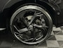 Volkswagen T-Roc 1.5 TSI R-Line Edition Black on Black Nieuwe model!, Panoramadak, Camera, Iq lights, Navi, Half leder, Stoel/Stuurverwarming, Cruise control adaptief, Sfeerverlichting, Elektrische trekhaak, Elektrische achterklep, Keyless start,