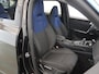 Lynk & Co 01 1.5 | Panoramadak | Adaptieve Cruise Control | Ele.verstelbare stoelen + Geheugen | Camera | Stoel/Stuurverwarming | LED | Apple CarPlay/Android Auto | Ele.verstelbare Achterklep | Infinity Audio |