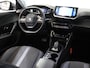 Peugeot e-2008 EV Allure 50 kWh | SOH 91% | Digitaal Dashboard | Navigatie | Apple CarPlay/Android Auto | Camera | DAB | Stoelverwarming | Adaptieve Cruise Control | 3-Fase |