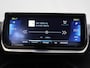 Peugeot e-2008 EV Allure 50 kWh | SOH 91% | Digitaal Dashboard | Navigatie | Apple CarPlay/Android Auto | Camera | DAB | Stoelverwarming | Adaptieve Cruise Control | 3-Fase |