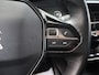 Peugeot e-2008 EV Allure 50 kWh | SOH 91% | Digitaal Dashboard | Navigatie | Apple CarPlay/Android Auto | Camera | DAB | Stoelverwarming | Adaptieve Cruise Control | 3-Fase |
