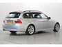BMW 3-Serie Touring 325iA Xenon Trekhaak