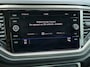 Volkswagen T-Roc 1.5 TSI AUTOMAAT | verwarmd stuur | Apple Carplay / Android auto | trekhaak