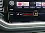 Volkswagen T-Roc 1.5 TSI AUTOMAAT | verwarmd stuur | Apple Carplay / Android auto | trekhaak