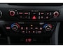 Kia Niro Hybrid 1.6 GDi ExecutiveLine (TREKHAAK, STOEL/STUUR VERWARMING/VERKOELING, CAMERA, ELEKTR STOELEN, NAVIGATIE)