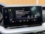 Skoda Octavia Combi 1.5 e-TSI Business Edition Automaat | Panoramadak | Sfeerverlichting | Trekhaak uitklapbaar | Getint glas | LED verlichting | Climate & cruise control | Elektrisch bedienbare achterklep | Parkeersensoren voor en achter