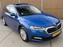 Skoda Octavia Combi 1.5 e-TSI Business Edition Automaat | Panoramadak | Sfeerverlichting | Trekhaak uitklapbaar | Getint glas | LED verlichting | Climate & cruise control | Elektrisch bedienbare achterklep | Parkeersensoren voor en achter