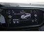 Volkswagen T-Cross 1.0 TSI Life Trekhaak | Stoelverwarming | voor en achter pdc | Klimaat control | Carplay | Camera | Cruise control