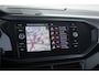Volkswagen T-Cross 1.0 TSI Life Trekhaak | Stoelverwarming | voor en achter pdc | Klimaat control | Carplay | Camera | Cruise control