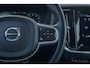Volvo V60 2.0 B3 momentum advantage nlauto trekhaak | camera | pdc | ledere bekleding | adaptive cruise | stoelverwarming | CarPlay