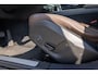 Volvo V60 2.0 B3 momentum advantage nlauto trekhaak | camera | pdc | ledere bekleding | adaptive cruise | stoelverwarming | CarPlay