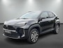 Toyota Yaris Cross 1.5 Hybride 130 pk Black Edition, Safety + Winter pakket.