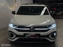 Volkswagen T-Roc 1.5 TSI 3X R-Line Panorama/Keyless/Matrix/Ascot grey