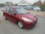 Peugeot 207 Peugeot 207 1.4 benzine 5 deurs airco trekhaak 107.000km