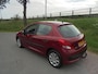 Peugeot 207 Peugeot 207 1.4 benzine 5 deurs airco trekhaak 107.000km