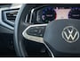 Volkswagen Polo 1.0 TSI Style 110pk pano | iq light | dashboard | Stoelverwarming | klimaat control | CarPlay | Camera | pdc |