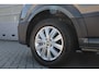 Volkswagen Crafter 30 2.0 TDI 140pk Automaat L3H3 Highline | LED Koplampen | Navigatie | App Connect | Achteruitrijcamera | Cruise Control | Winter Pakket