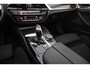 BMW 5-Serie 530e M-SPORT High Executive SCHUIFDAK | HARMAN KARDON | HEAD UP | CAMERA | ALCANTARA | STOELVERW | CARPLAY | LMV 19''