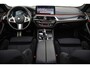 BMW 5-Serie 530e M-SPORT High Executive SCHUIFDAK | HARMAN KARDON | HEAD UP | CAMERA | ALCANTARA | STOELVERW | CARPLAY | LMV 19''