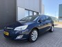 Opel Astra Sports Tourer 1.4i Turbo Cosmo 6-Bak 120 PK. Mooie en zeer betrouwbare auto !!! Alle keuringen toegestaan !!