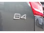 Volvo XC40 2.0 B4 Plus Dark Premium Audio By Harman en Kardon|Trekhaak Semi Elektrisch | Google Services | Adaptieve Cruise Control Met Stuurhulp | BLIS Dodehoekdetectie | Keyless Entry | Elektrische Achterklep Met Sensorsturing | Verwarmbare Voorstoelen | Stuurverwarming | Park Assist Voor & Achter incl. Achteruitrijcamera