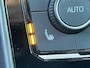 Volkswagen T-Cross 1.0 TSI Life AUTOMAAT | NAVIGATIE | APPLE CARPLAY | ANDROID AUTO | 17 INCH LMV | STOELVERWARMING | ADAPTIVE CRUISE CONTROL |