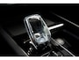 Volvo XC60 2.0 T6 Plug-in hybrid AWD Ultra Dark | Trekhaak | Panoramadak | Head up display | 360 graden camera | Verwarmbare voorstoelen stuurwiel en achterbank | Premium audio by Harman Kardon |