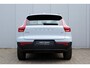 Volvo XC40 2.0 B4 Plus Dark Premium Audio By Harman en Kardon|Trekhaak Semi Elektrisch | Google Services | Verwarmbare Voorruit | Adaptieve Cruise Control Met Stuurhulp | BLIS Dodehoekdetectie | Keyless Entry | Elektrische Achterklep Met Sensorsturing | Verwarmbare Voorstoelen | Stuurverwarming | Park Assist Voor & Achter incl. Achteruitrijcamera