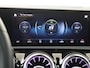 Mercedes-Benz A-klasse 180 Business Solution AMG / Panoramadak/ Night/ Sfeerverlichting/ Memory/ 19 inch